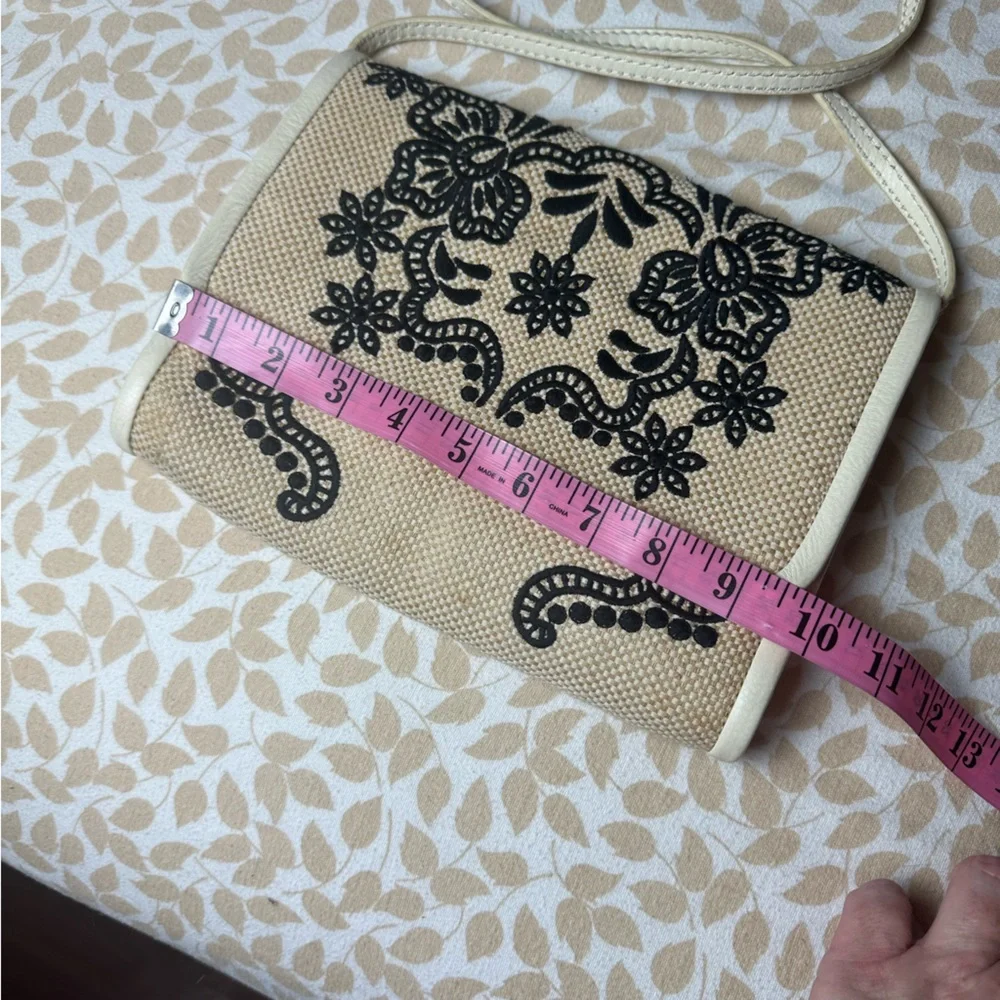 Isabella Fiore Cream Canvas With Black Embroidery Floral Flap‎ Crossbody Purse